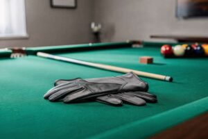 Best Snooker Gloves for a Smoother Bridge in 2026